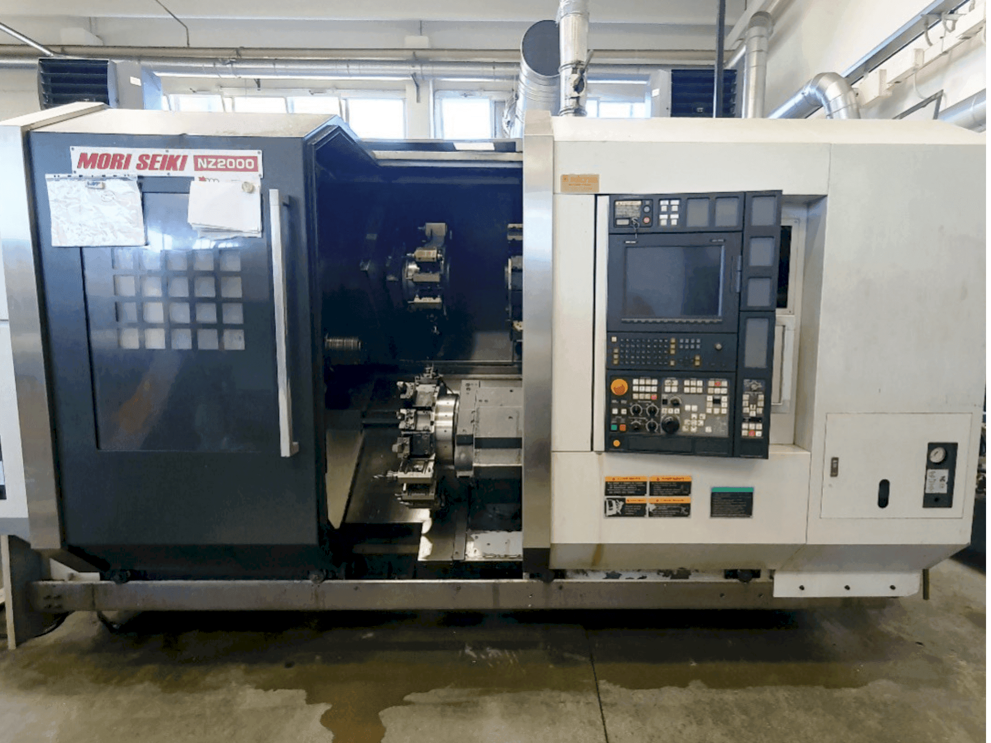 Front view of MORI SEIKI NZ2000 T3Y3  machine