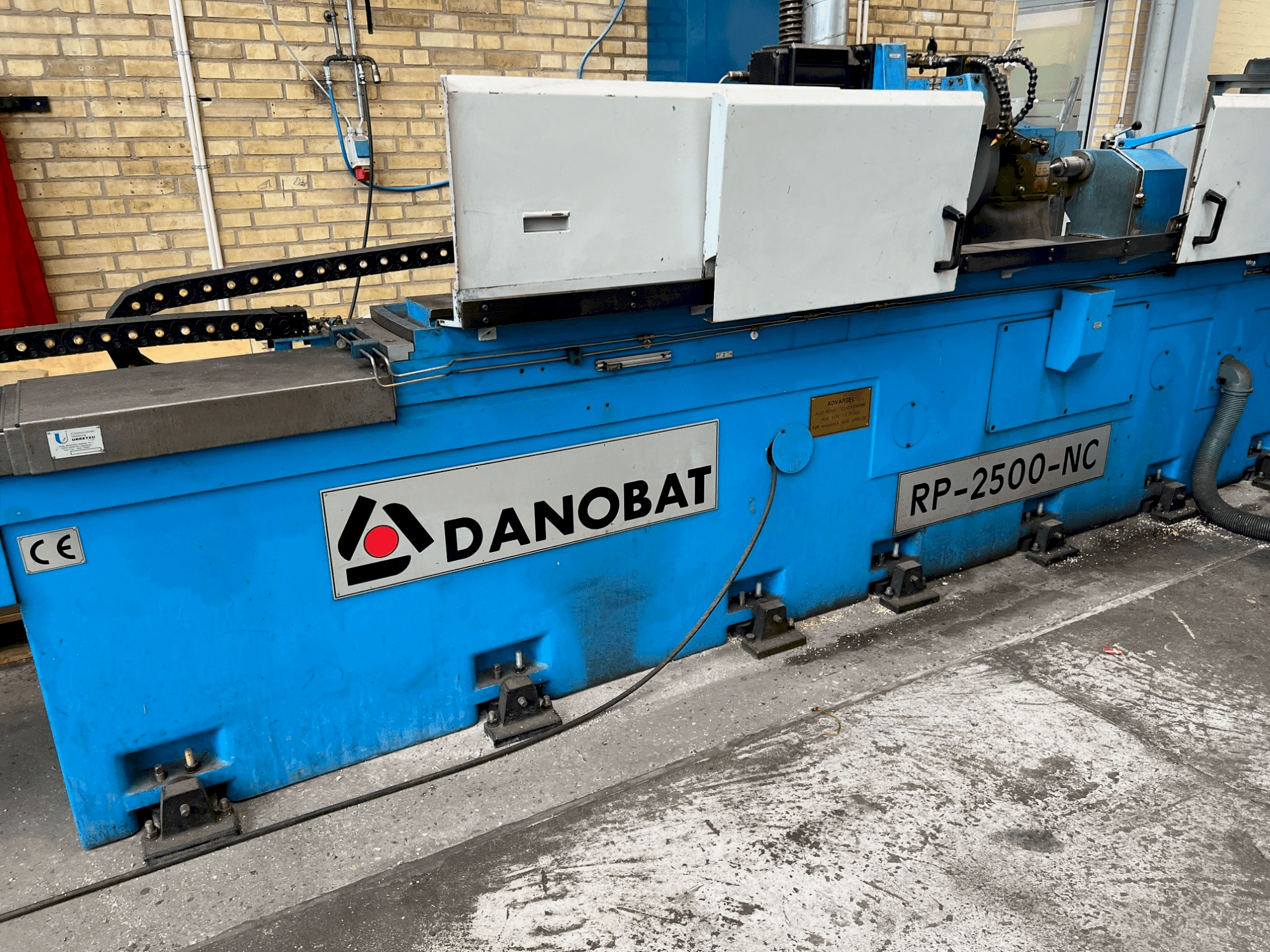 Front view of DANOBAT RP-2500-NC  machine