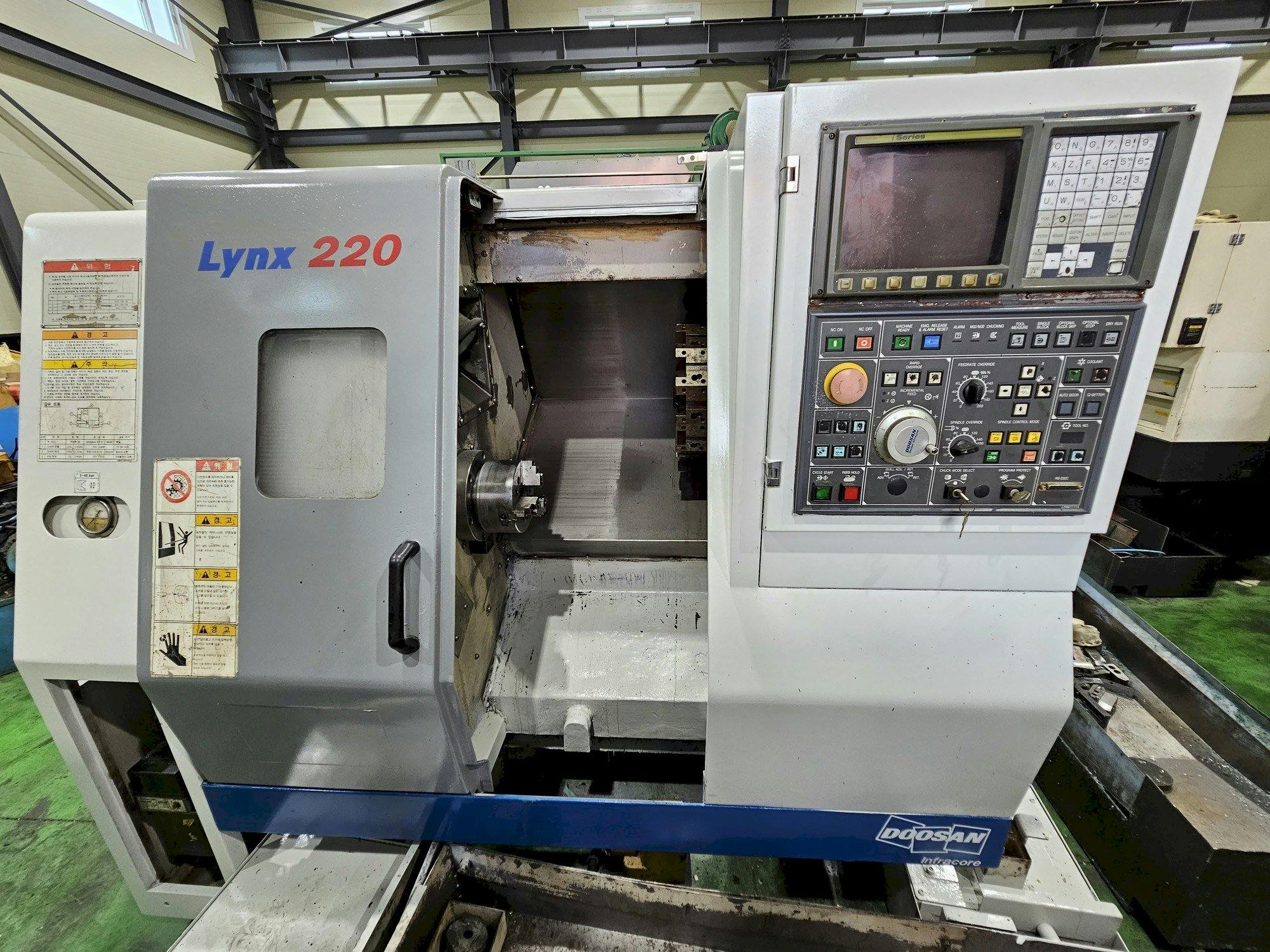 Front view of Doosan Lynx 220A  machine