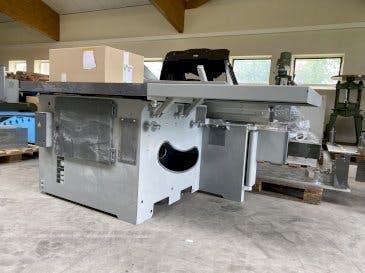 Front view of Altendorf F45  machine