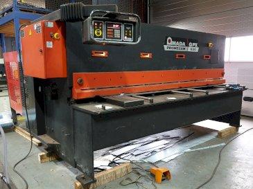 Left view of AMADA PROMECAM GPX 630 Machine