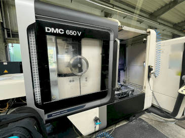 Front view of DMG MORI DMC 650 V  machine