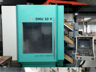 Front view of DECKEL MAHO DMU 50 V  machine