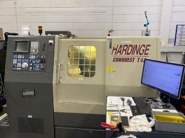 Front view of HARDINGE Conquest T42  machine