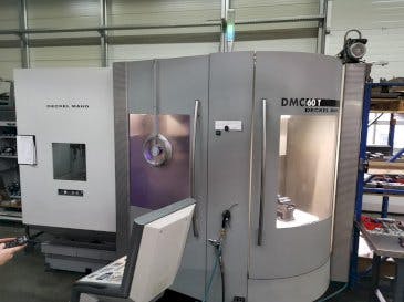 Front view of DECKEL MAHO DMC 60T  machine