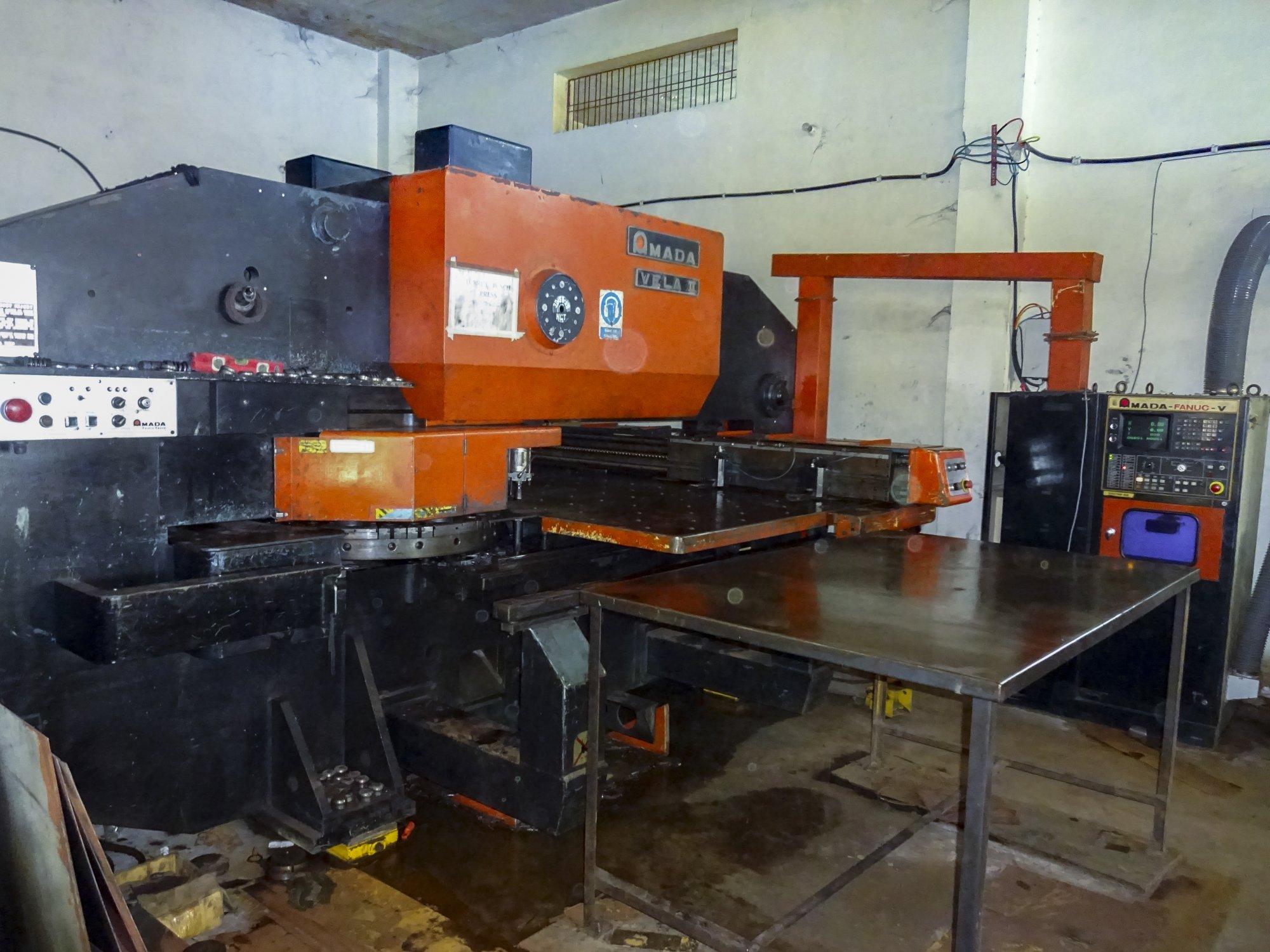 Left view of AMADA VELA II-355 machine