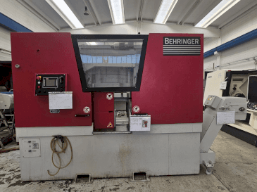 Front view of Behringer HBE 511 A  machine